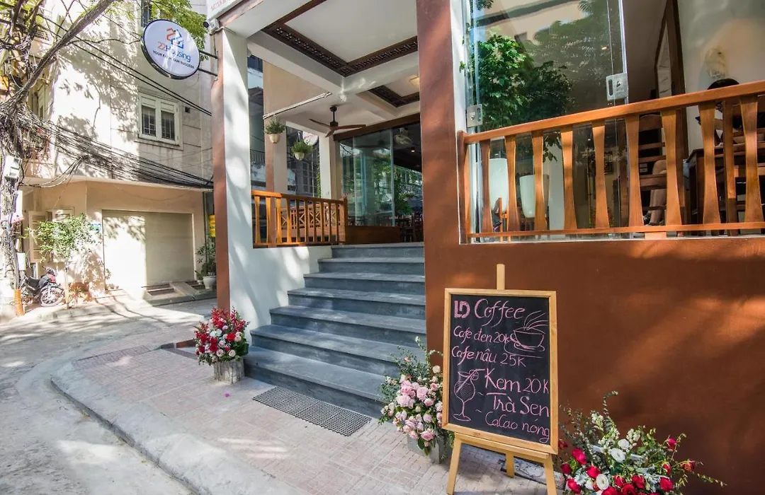 22Housing Hotel & Apartment 81 Linh Lang-1